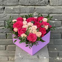 Цветочная композиция из Розы в коробке #REPLACE_PRED# Славянском