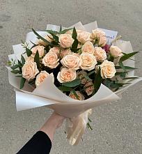 Букет Кремовые розы Латте в Славянском